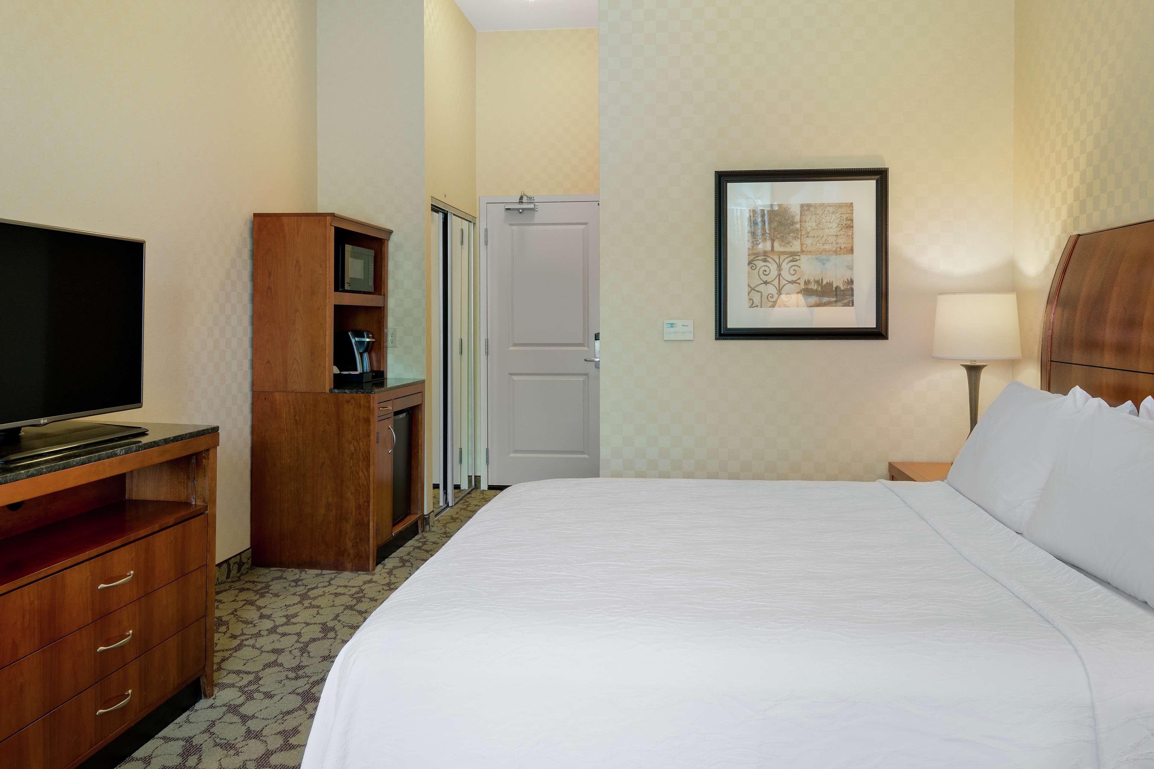 Hilton Garden Inn Sacramento Elk Grove Extérieur photo