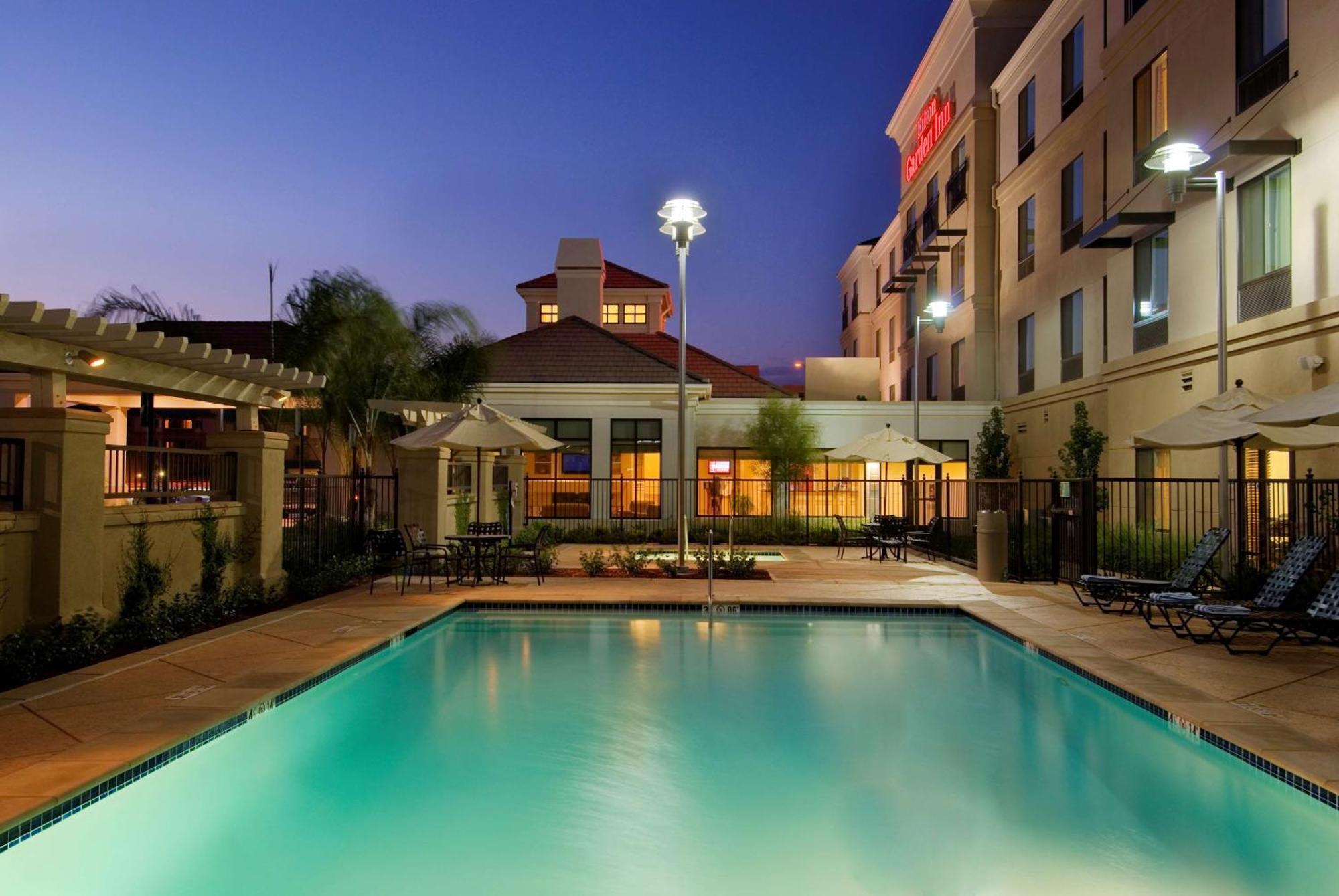 Hilton Garden Inn Sacramento Elk Grove Extérieur photo